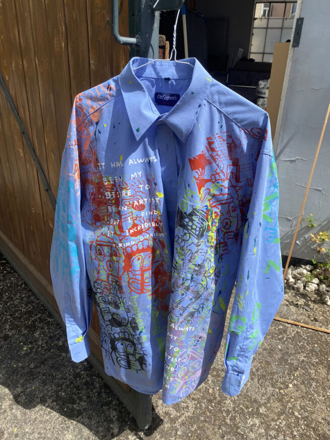 ARTShirt_Herrenhemd_Atelierkleidung_vorne